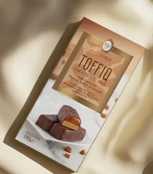 TOFFIQ ΣΟΚΟΛΑΤΑ ΜΕ ΚΑΡΑΜΕΛΑ, ΜΠΙΣΚΟΤΟ & ΦΥΣΤΙΚΟΒΟΥΤΥΡΟ, 190gr