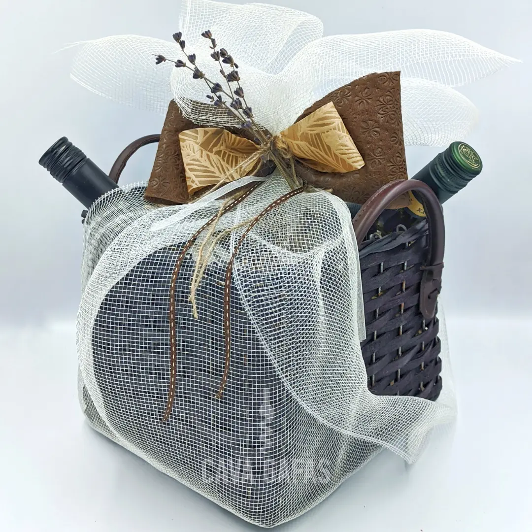 ΣΥΝΘΕΣΗ ΔΩΡΟΥ ΔΥΟ ΦΙΑΛΩΝ